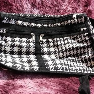 Houndstooth bag